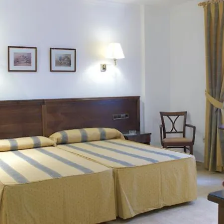 Tio Felipe Hotel
